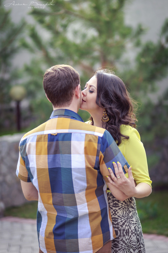 Предсвадебная фотосессия Love Story Сергей и Зоя. Один прекрасный день. Г.Бишкек. Фотограф Вихарева Алена.