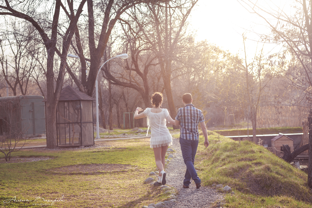 Предсвадебная фотосессия Love Story Сергей и Зоя. Один прекрасный день. Г.Бишкек. Фотограф Вихарева Алена.