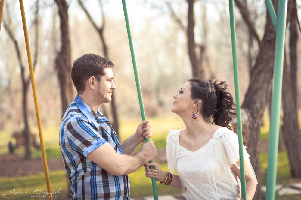 Предсвадебная фотосессия Love Story Сергей и Зоя. Один прекрасный день. Г.Бишкек. Фотограф Вихарева Алена.