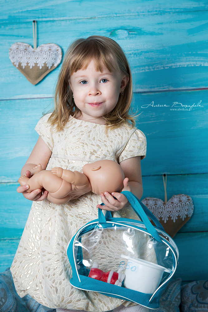 Детская и семейная фотосъемка. Фотограф Вихарева Алена. Бишкек.