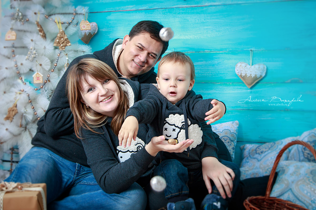 Детская и семейная фотосессия. Фотограф Вихарева Алена.