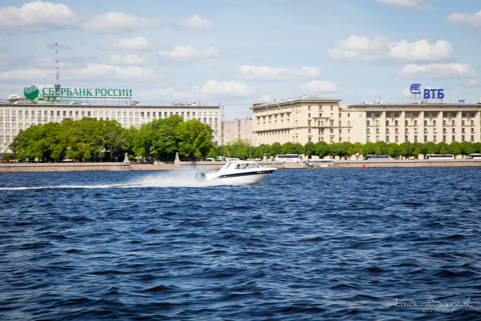 Прогулки по Питеру. Фотограф Вихарева Алена Прогулки по Питеру. Фотограф Вихарева Алена
