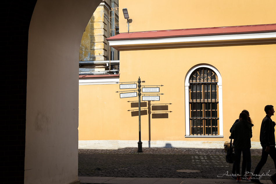 Прогулки по Питеру. Фотограф Вихарева Алена Прогулки по Питеру. Фотограф Вихарева Алена