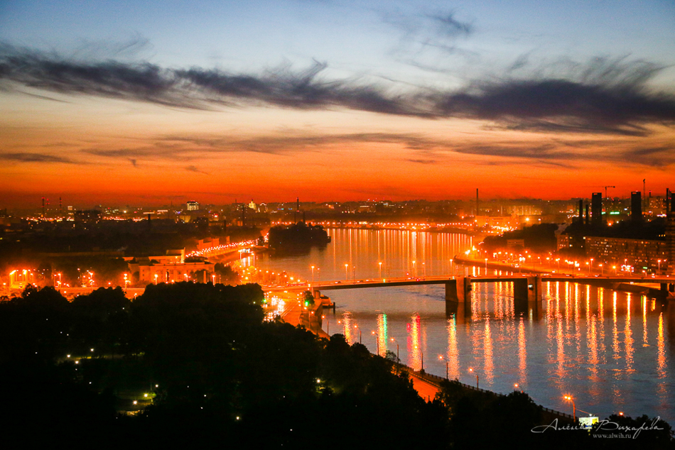 Прогулки по Питеру. Фотограф Вихарева Алена Прогулки по Питеру. Фотограф Вихарева Алена