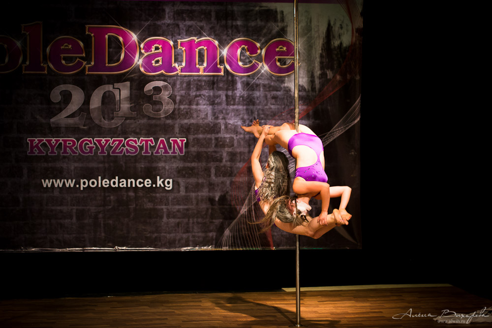 Чемпионат по шестовой акробатике