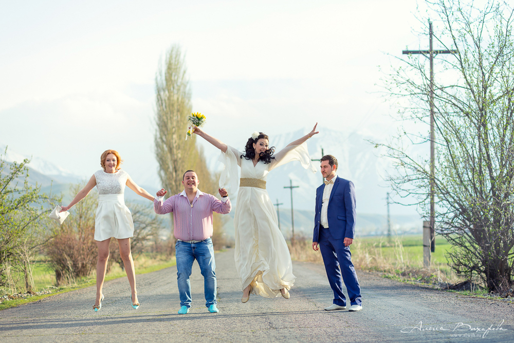 Свадебная фотосъемка Сергей и Зоя. Г. Бишкек. Фотограф Вихарева Алена. Свадебная фотосъемка Сергей и Зоя. Г. Бишкек. Фотограф Вихарева Алена.