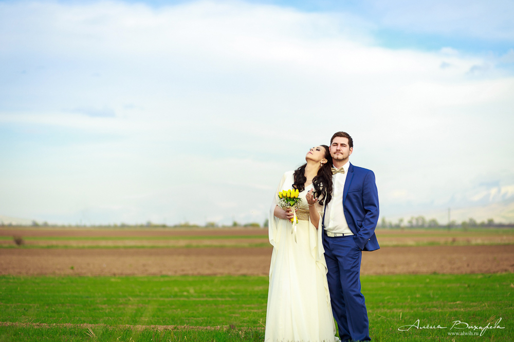 Свадебная фотосъемка Сергей и Зоя. Г. Бишкек. Фотограф Вихарева Алена. Свадебная фотосъемка Сергей и Зоя. Г. Бишкек. Фотограф Вихарева Алена.