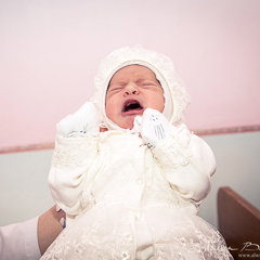 Фотосессия выписки из роддома. Фотограф Вихарева Алена