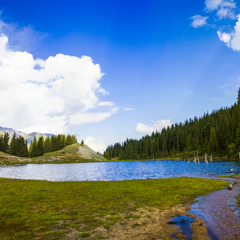 Горное озеро